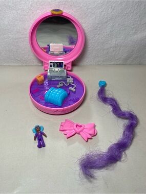 Polly Pocket Micro Clip & Comb Sleepover Compact Playset Accessories Mini Mattel